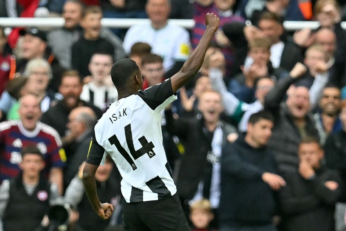 Newcastle kör över ett odugligt Manchester United