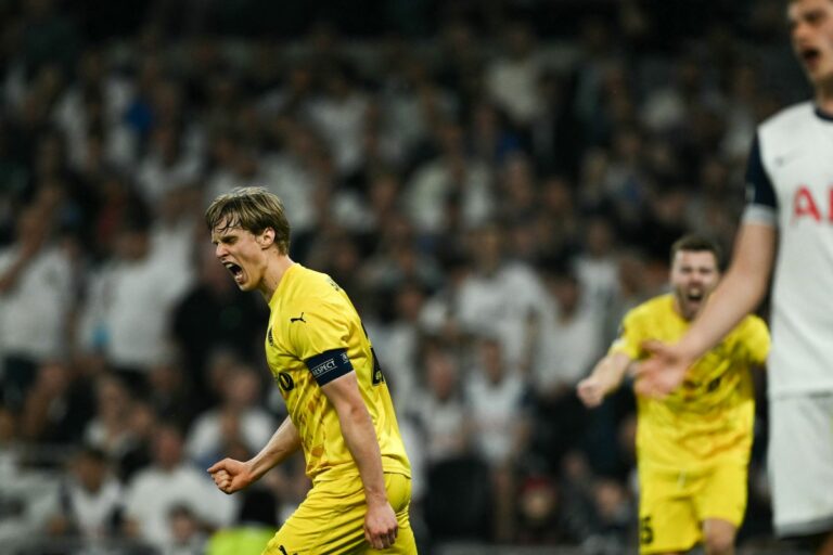 Ligafasen avgjord. Se lagen som är vidare i CL!