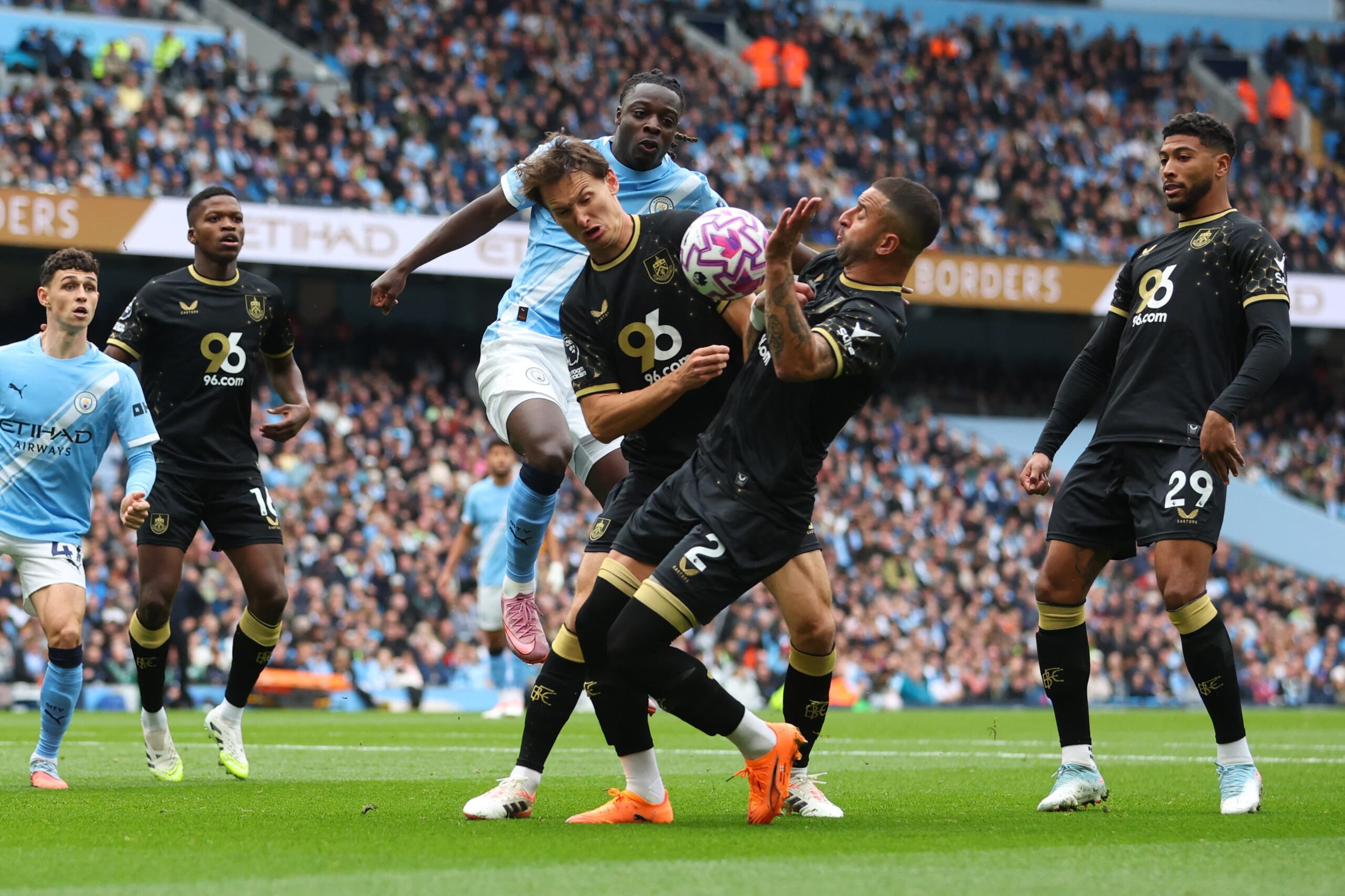 Vilka lag åker ur Premier League 2025/26?