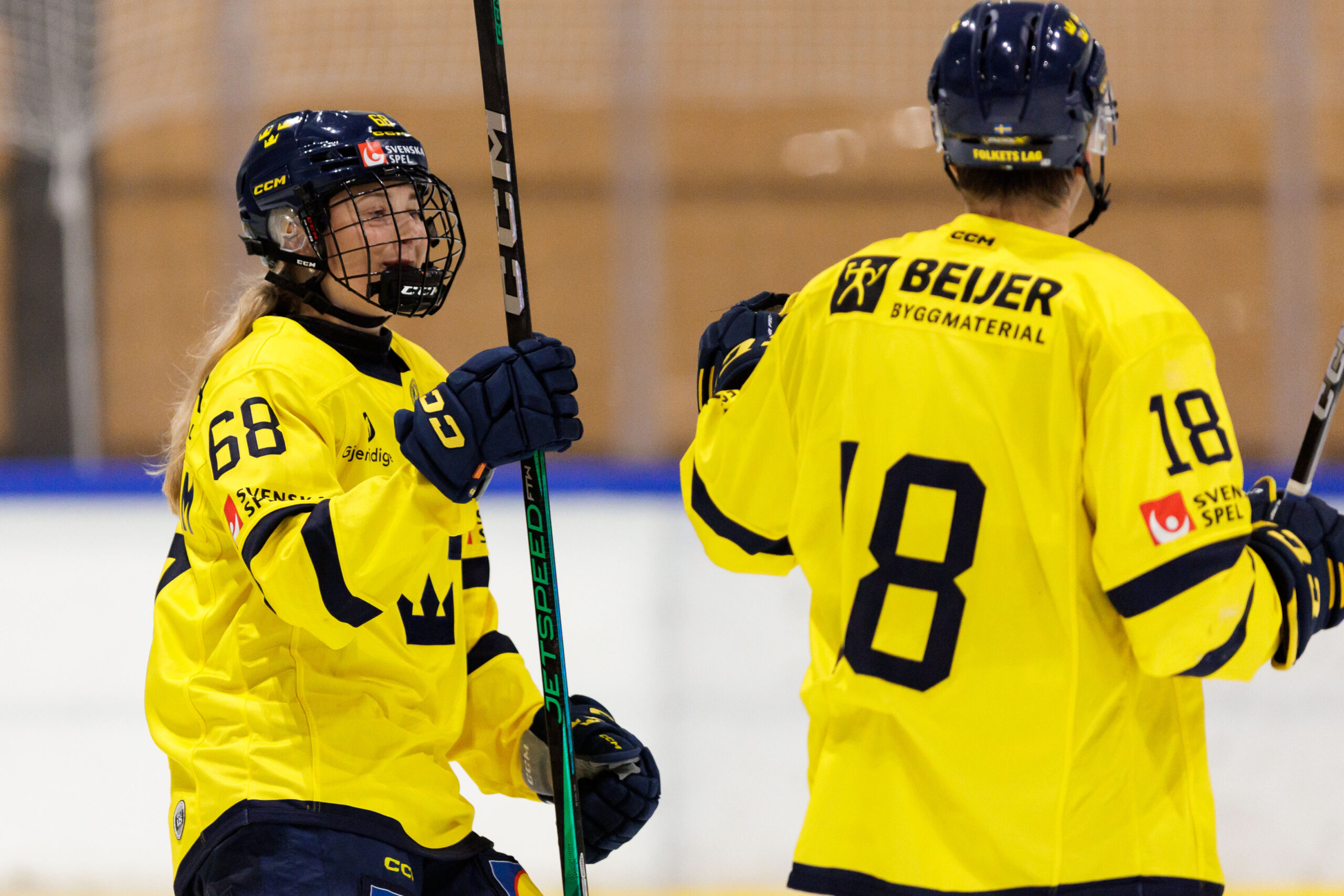 damkronorna på träning