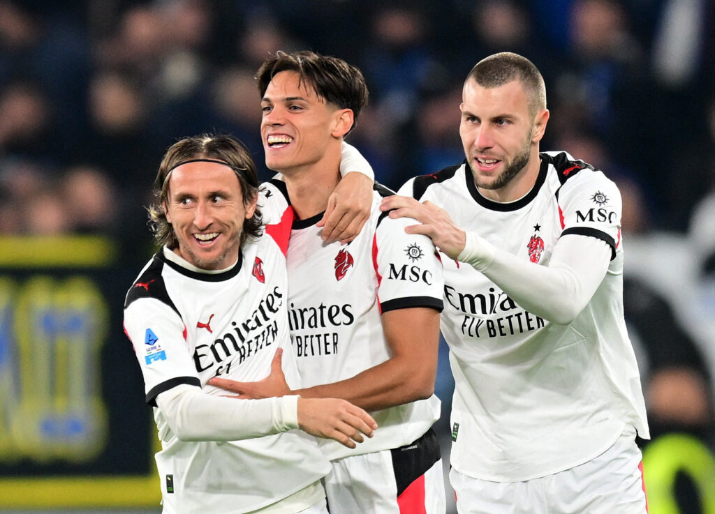 Tre ac milan spelare firar mål