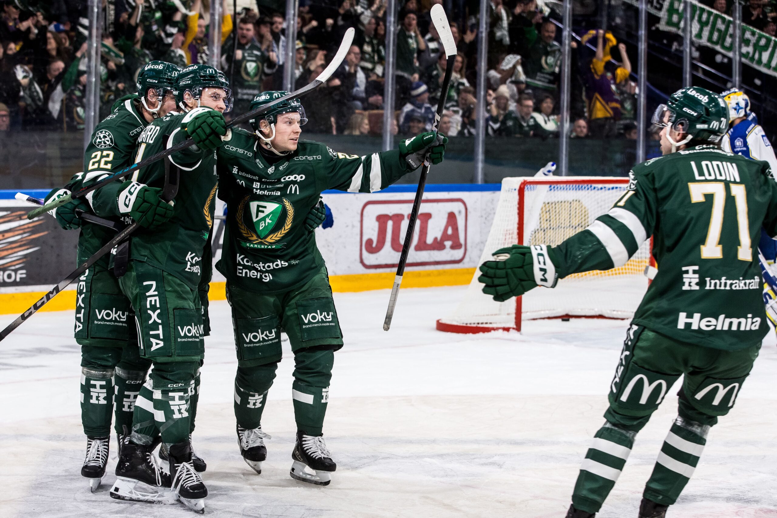 Färjestad firar mål