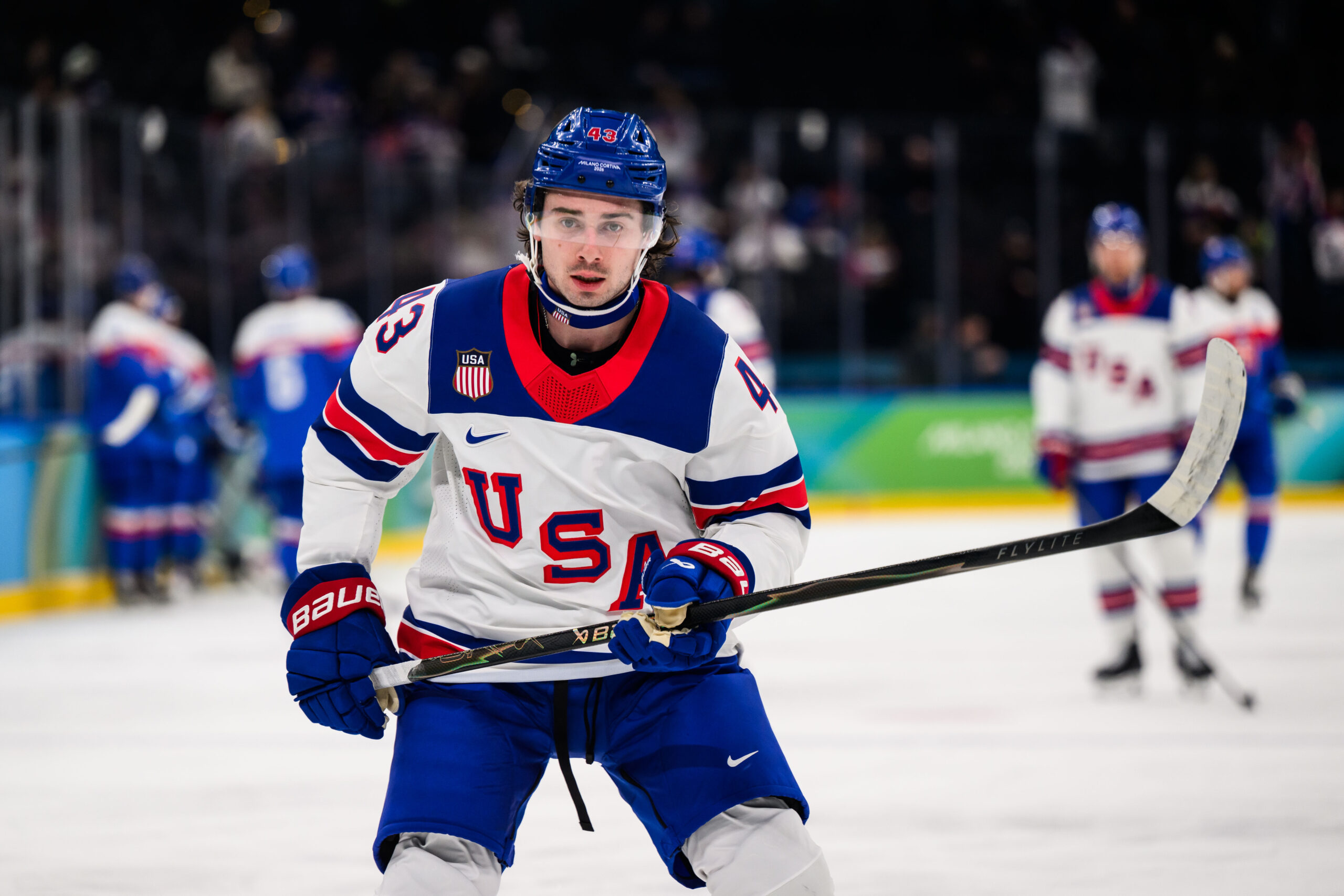 amerikansk spelare på isen