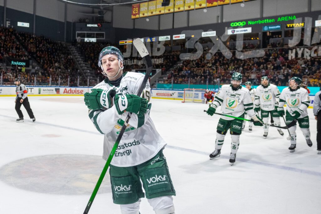 Jack Berglund jublar efter 0-1