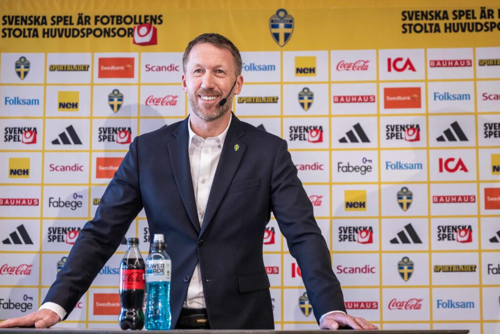 Svenska truppen till playoff är klar: Så ser den ut och så säger oddsen om Sveriges chanser