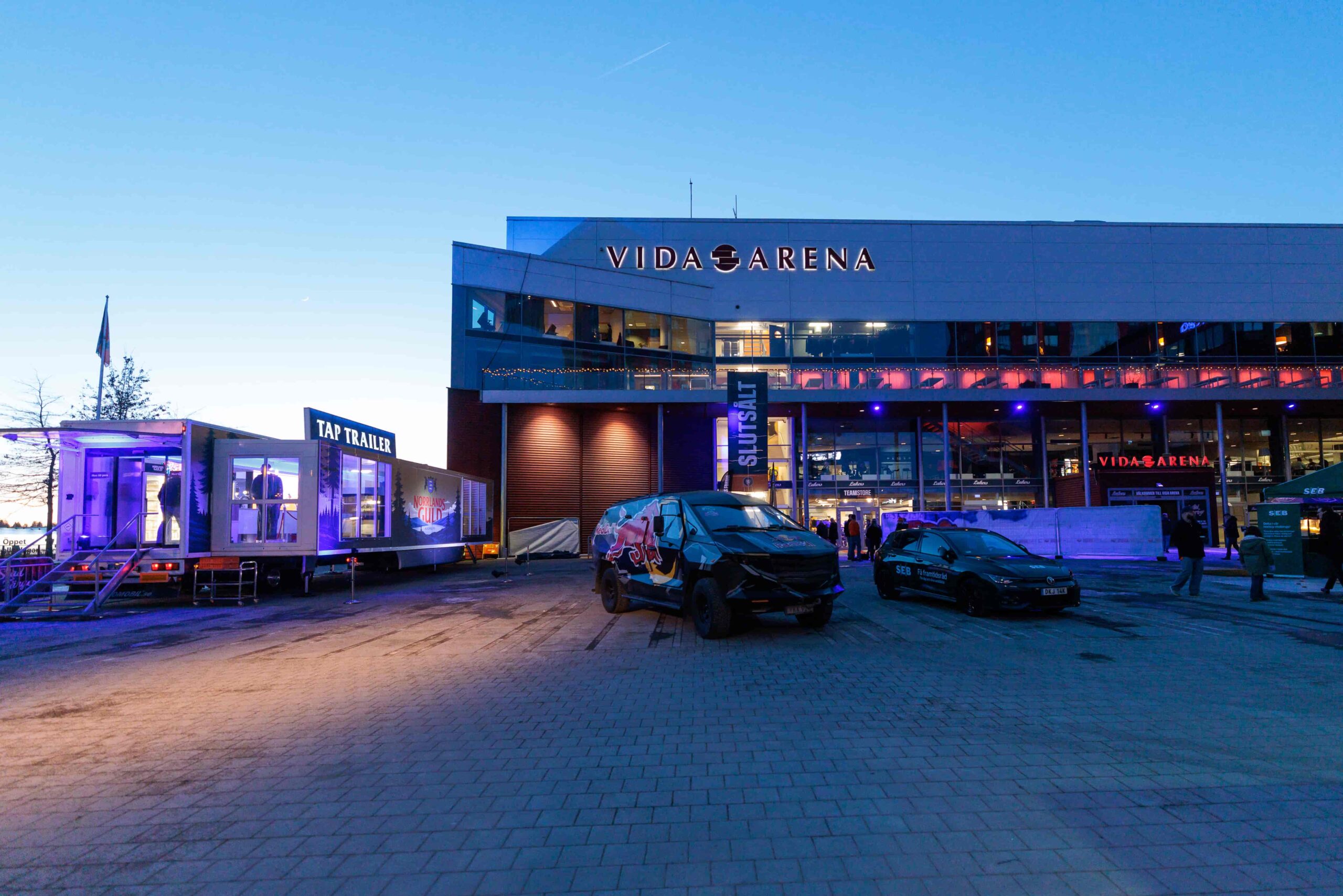 Växjö – Rögle på tv: TV4 Play och TV4 Hockey sänder den första semifinalen från Vida Arena i Växjö