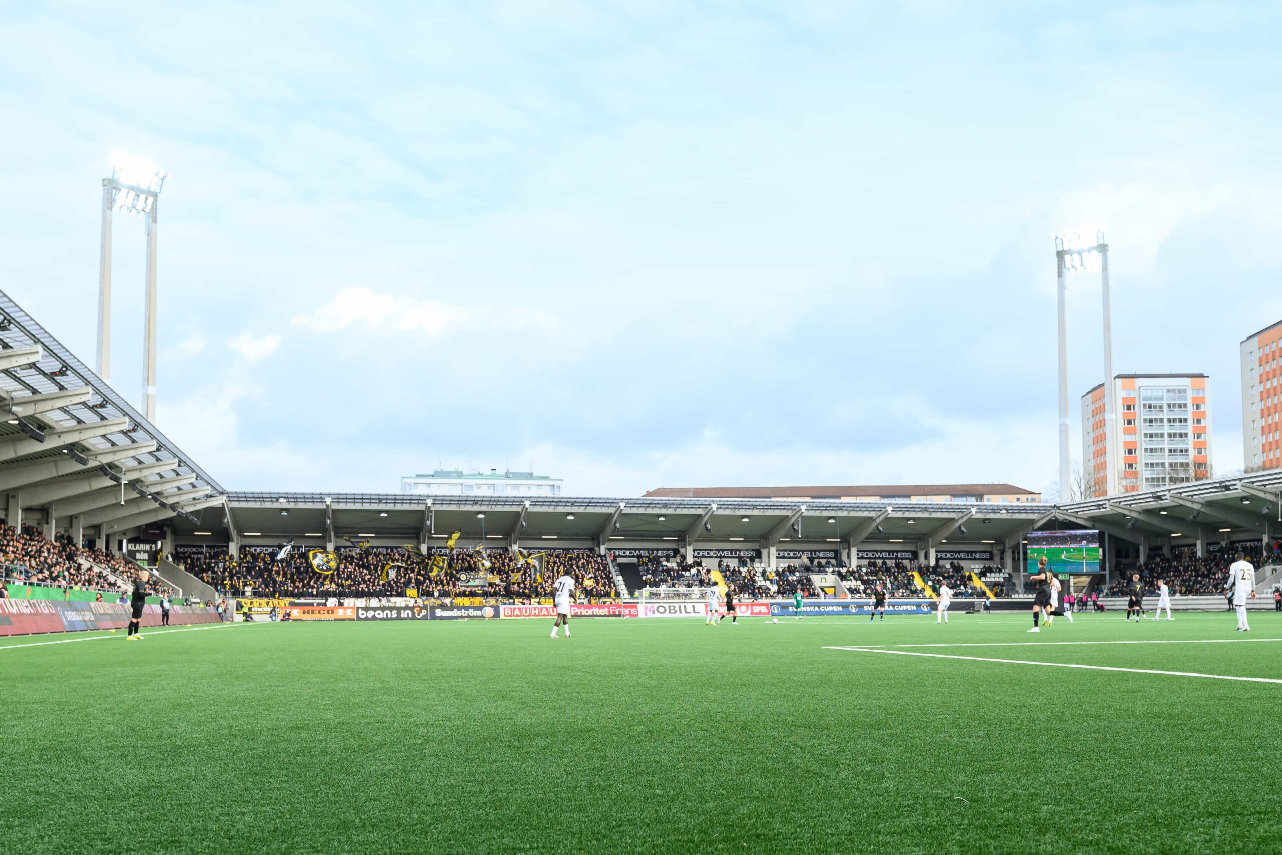 Häcken – Brommapojkarna på tv: TV4 Play och Sportkanalen sänder premiären från Nordic Wellness Arena