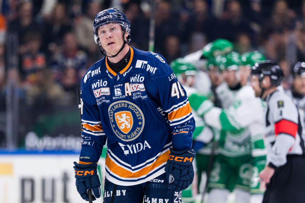Växjös Dennis Rasmussen under semifinal ett i SHL mellan Växjö och Rögle