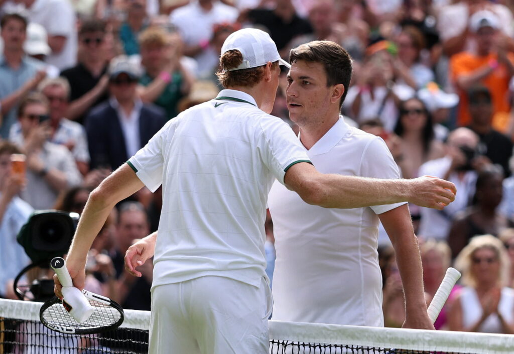 Sinner och Djokovic pressade: Så var första Wimbledon-dagen