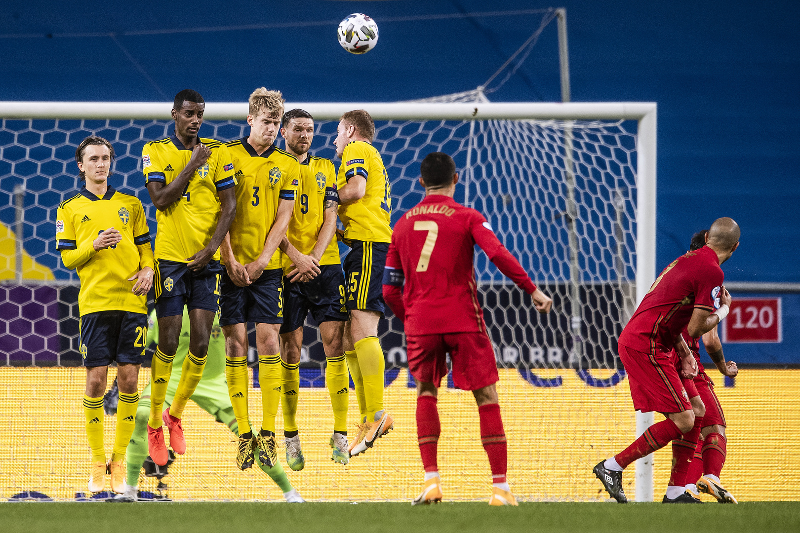 Cristiano Ronaldo & Alexander Isak, mest googlade VM-spelare