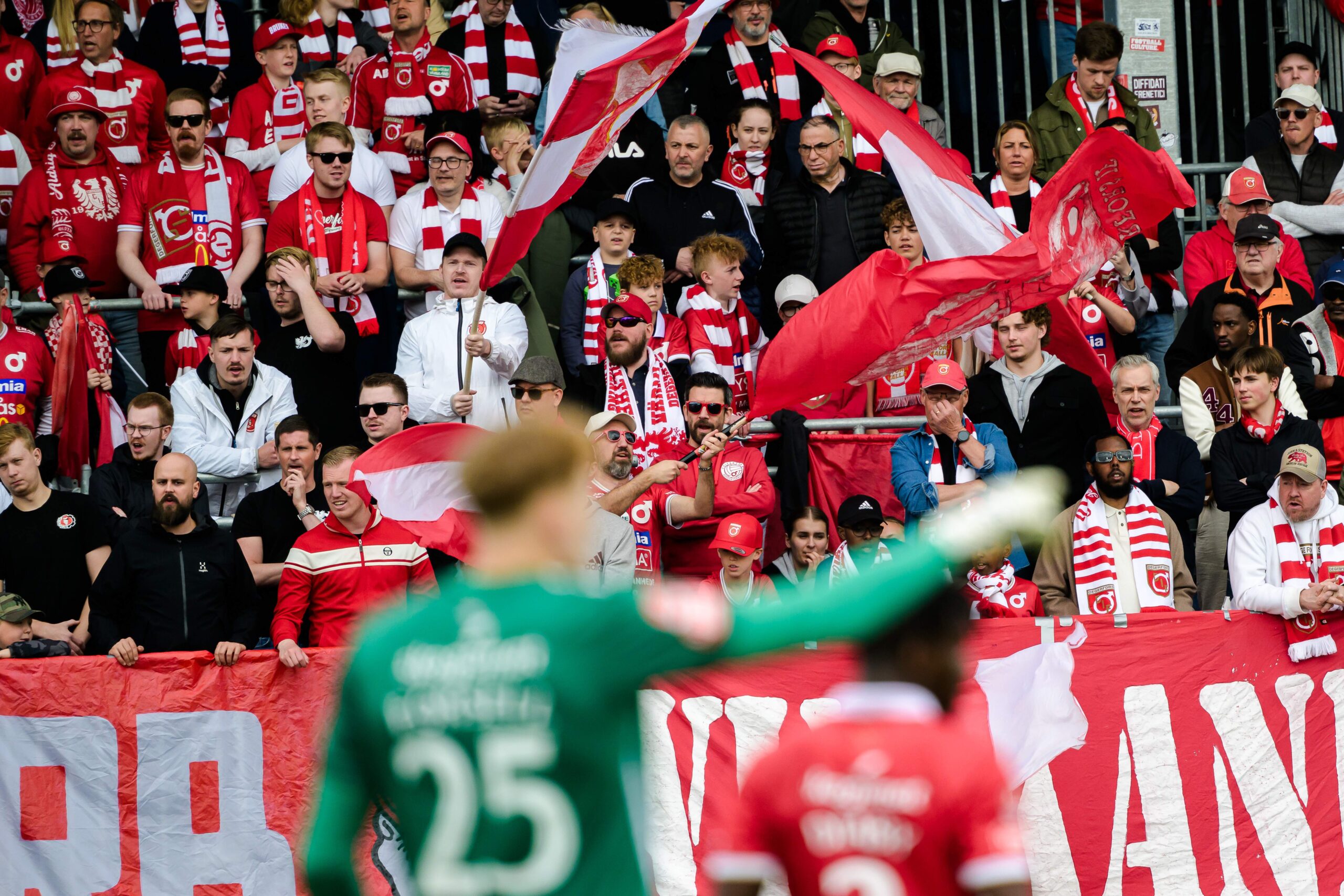 Degerfors IF – Malmö FF på tv: Dubbel återstart för MFF