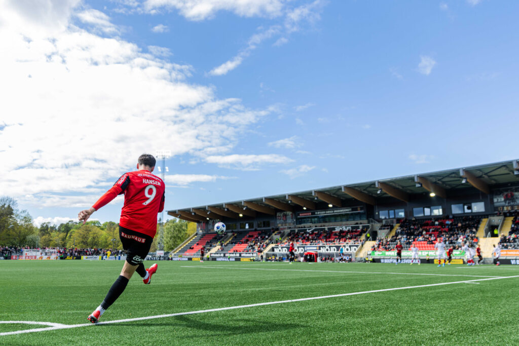 Brommapojkarna – GAIS på tv: Mittenlag med blicken uppåt
