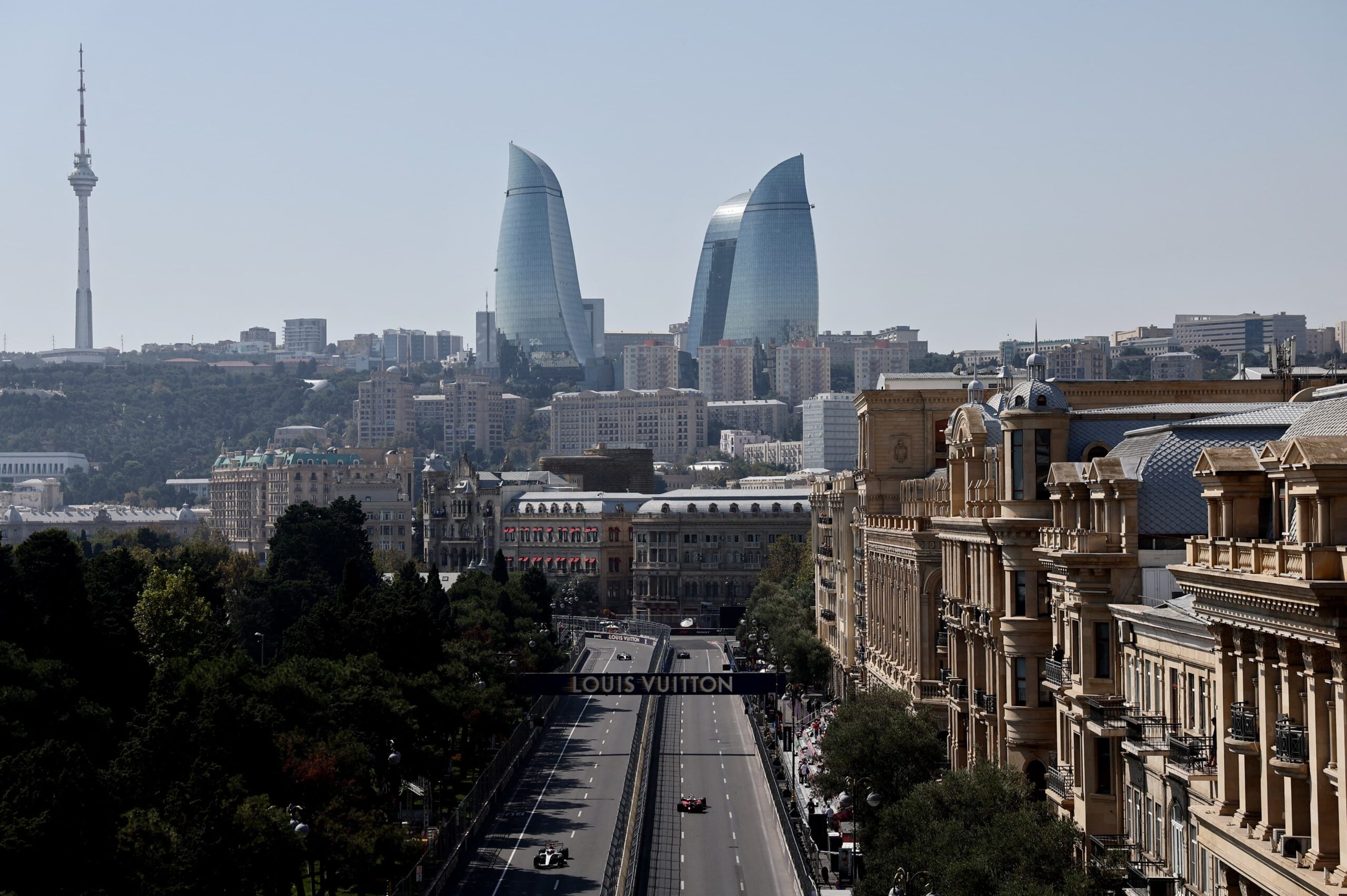 Formel 1 i Azerbajdzjan 2026: TV, tider, odds och stor guide till Baku