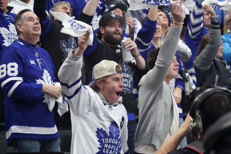Nattens NHL: Nylander nådde 300 mål när Toronto körde över Edmonton