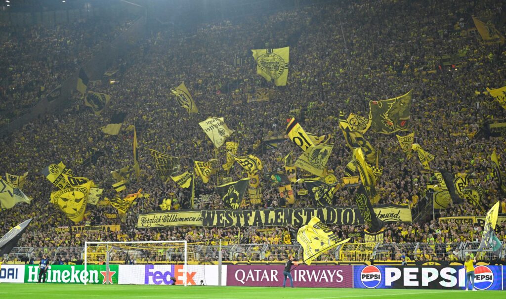 Inför kvällens fotboll: Dortmund jagar femte raka när ligorna är tillbaka