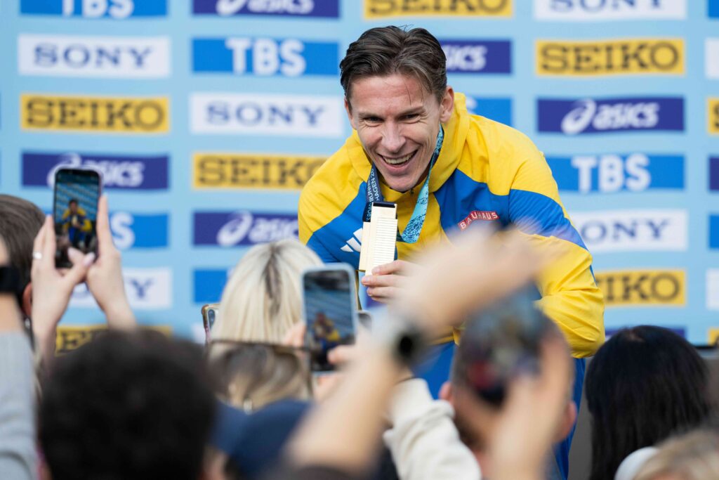 Så sänds New York Marathon 2026: Almgren utmanar världseliten i sin debut