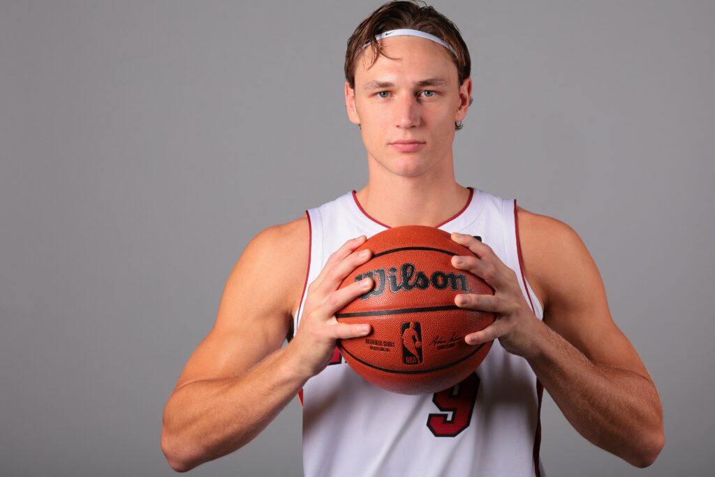 NBA natten till 29 oktober 2026: Larsson hjälpte Miami till första segern