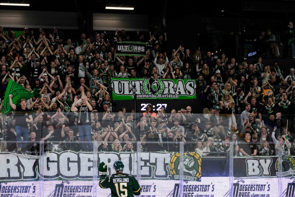 Färjestad–Malmö på tv: Serieledaren jagar sjätte raka segern