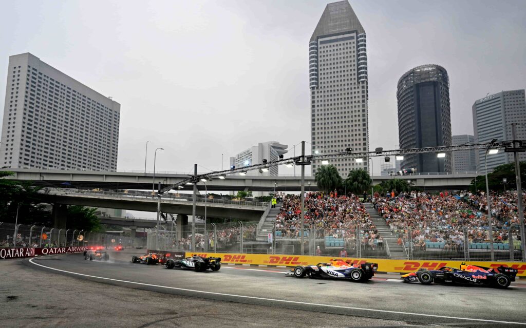 Singapores Grand Prix 2026: Två Ferraris jagar Verstappen