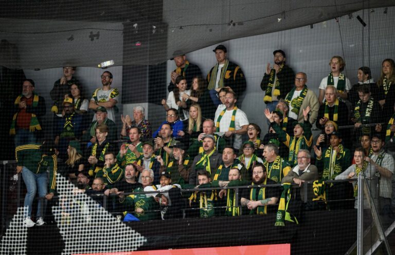 Björklöven–Frölunda på tv: Tvåan möter trean efter varsin förlust